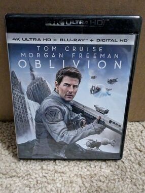 Tom Cruise Oblivion 4K Ultra HD + Blu-ray